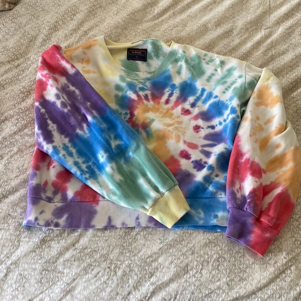 Tie die sweater